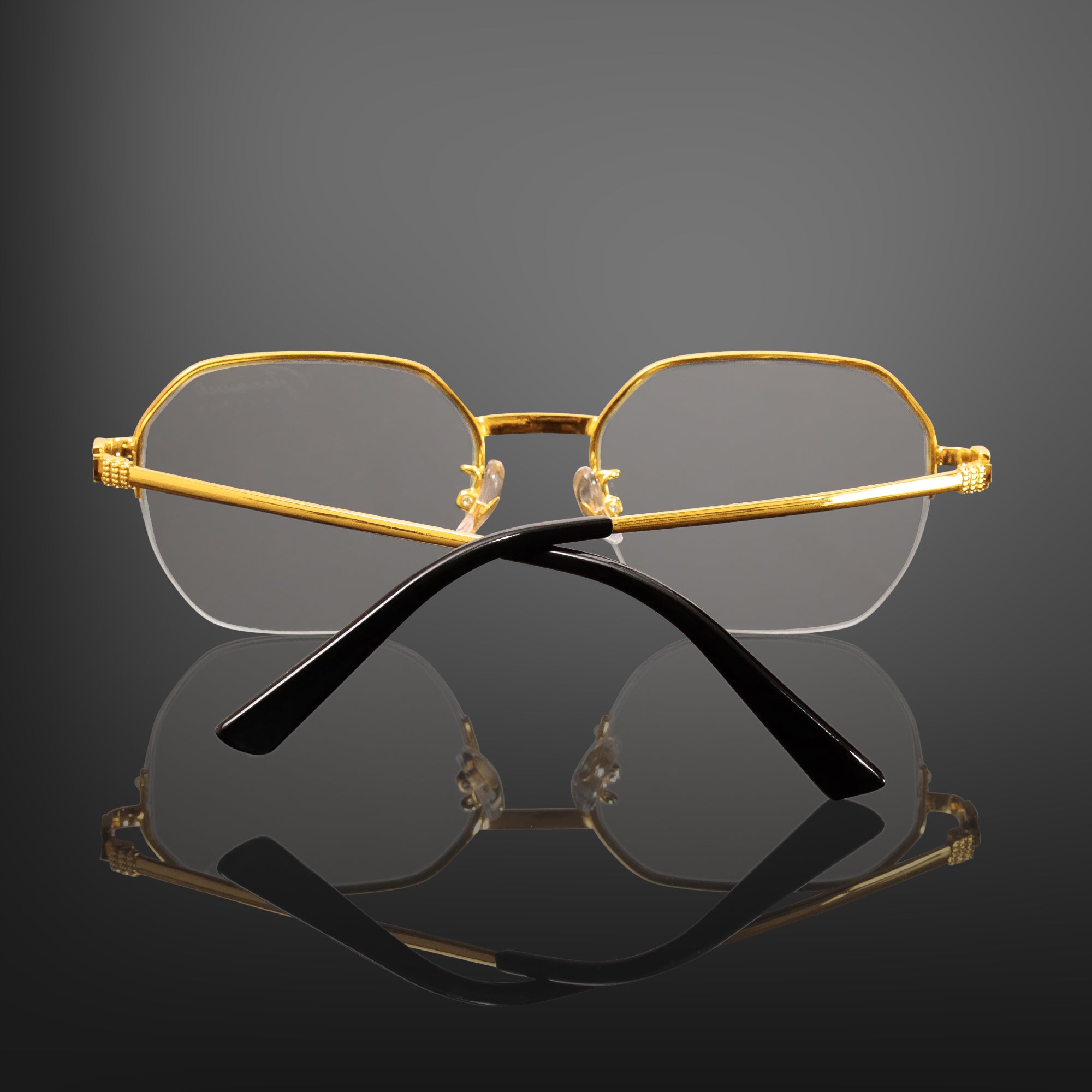 Gold rim clears
